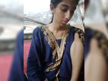 Bongacams Watch Live Sex Cams of AlinaPopy