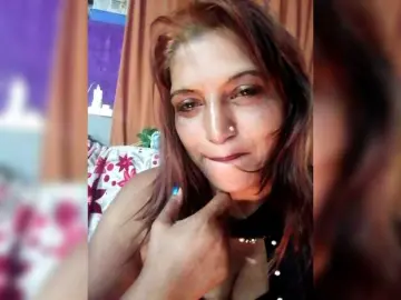 Bongacams Free Porn Cam of FiestyQueen