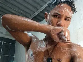 Streamate Sex Cam of RafaelVander