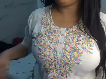 Stripchat Free Porn Cam of Trezza