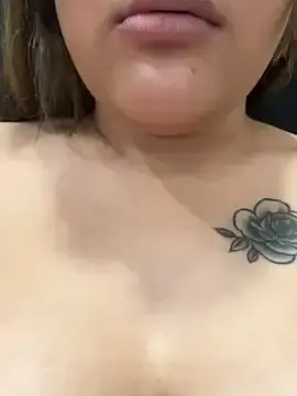 Stripchat Free Porn Cam of Rosy_BabyDoll
