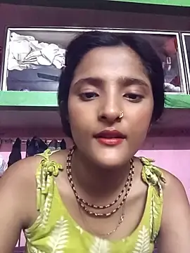 Stripchat Adult Webcam of KittyBby14
