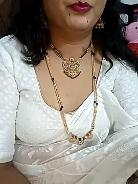 Stripchat Sex Chat of Urmila_kannada_telugu