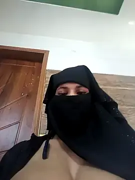 Stripchat Sex Cam of Aafreen_36