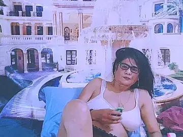 Stripchat Free Live Porn of IndianAllure
