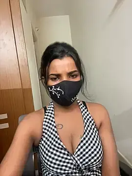 Stripchat Free Porn Cam of its_ur_flora
