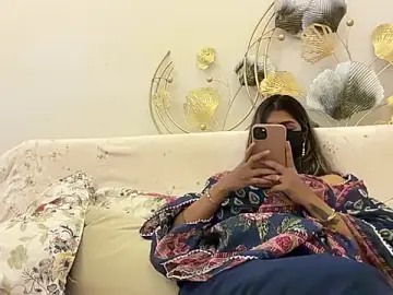 Stripchat Sex Chat of MaYaa__11