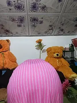 Stripchat Adult Video Chat of emali_baba