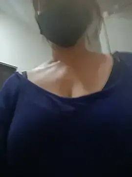 Stripchat Live Porn of risky_women