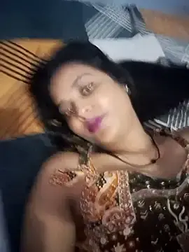 Stripchat Live Sex of cute_radhikaa