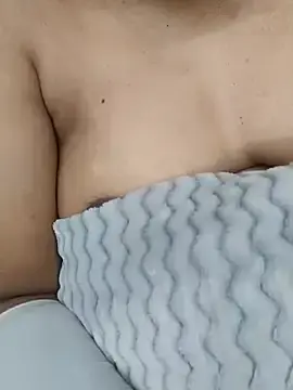 Stripchat Live Sex Cam of Telugu_reddy_