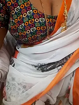 Stripchat Live Sex Cam of Tamil_Ammani