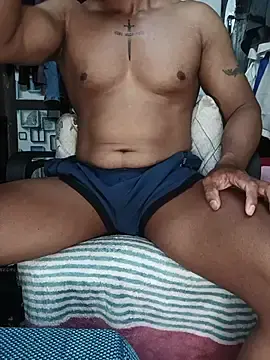 Stripchat Nude Webcam of loveboyrp