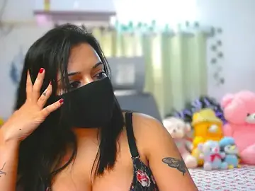 Stripchat Free Porn Cam of thyAnvi
