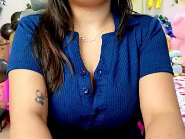 Stripchat Nude Webcam of thyAnvi