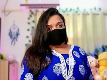Stripchat Free Porn Cam of thyAnvi