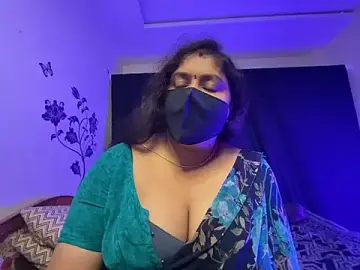 Stripchat Free Porn Cam of LouleyRani_