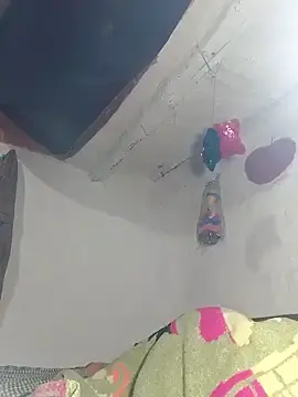 Stripchat Free Porn Cam of Super_bhabhii