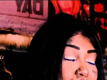 Stripchat Sex Cam of indian_dreamgirl