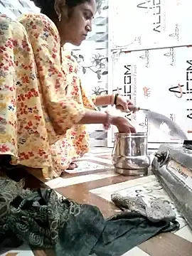 Stripchat Live Sex Cam of Lucky_jan