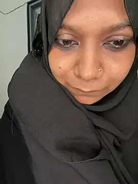 Stripchat Free Porn Cam of Malika_Secrets