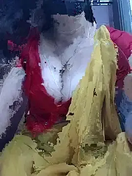 Stripchat Watch Live Sex Cams of Saanvi-Sen