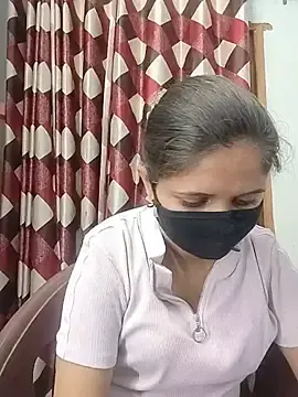 Stripchat Nude Webcam of Ruhi_07