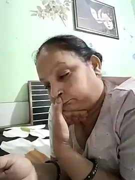 Stripchat Nude Webcam of Kavya_kapoor