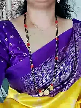 Stripchat Live Sex of COOL_TEACHER_69