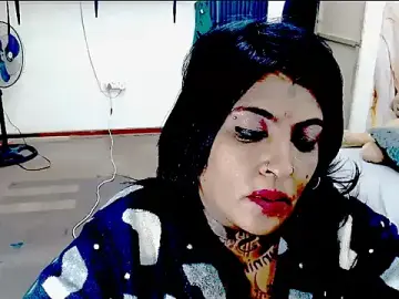 Stripchat Live Sex Cam of Indiancatz2