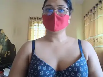 Stripchat Live Sex Cam of Elena_cruz5