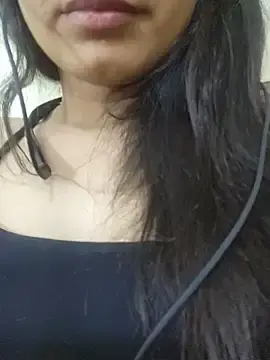 Stripchat Live Porn of CuteSarikaLIVE