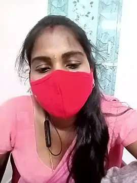 Stripchat Adult Webcam of Tamil_roja17