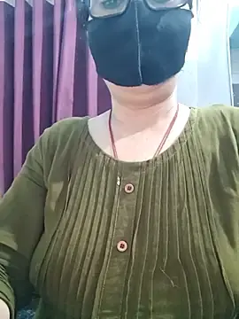 Stripchat Sex Cam of Aishwaryaa_69