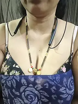 Stripchat Best live sex cam show of bhuvana_555