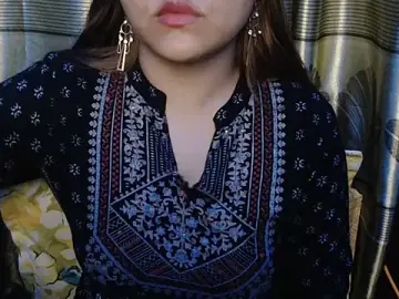 Stripchat Free Porn Cam of queen_angelina
