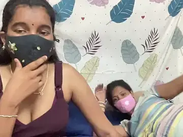 Stripchat Live Sex Cam of Hot_LoveBirds_