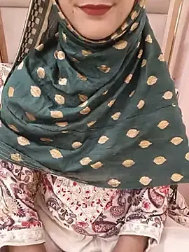 Stripchat Sex Cam of Indian-Aleena