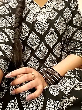 Stripchat Watch Live Sex Cams of Pallavi_36