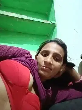 Stripchat Adult Webcams of Baby__Shreya