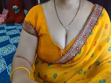 Stripchat Watch Live Sex Cams of Sexy_Yashvi