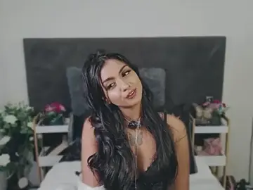 Stripchat Live Sex Cam of Delilah_Blazee
