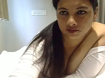 Stripchat Live Sex Cam of tripti2